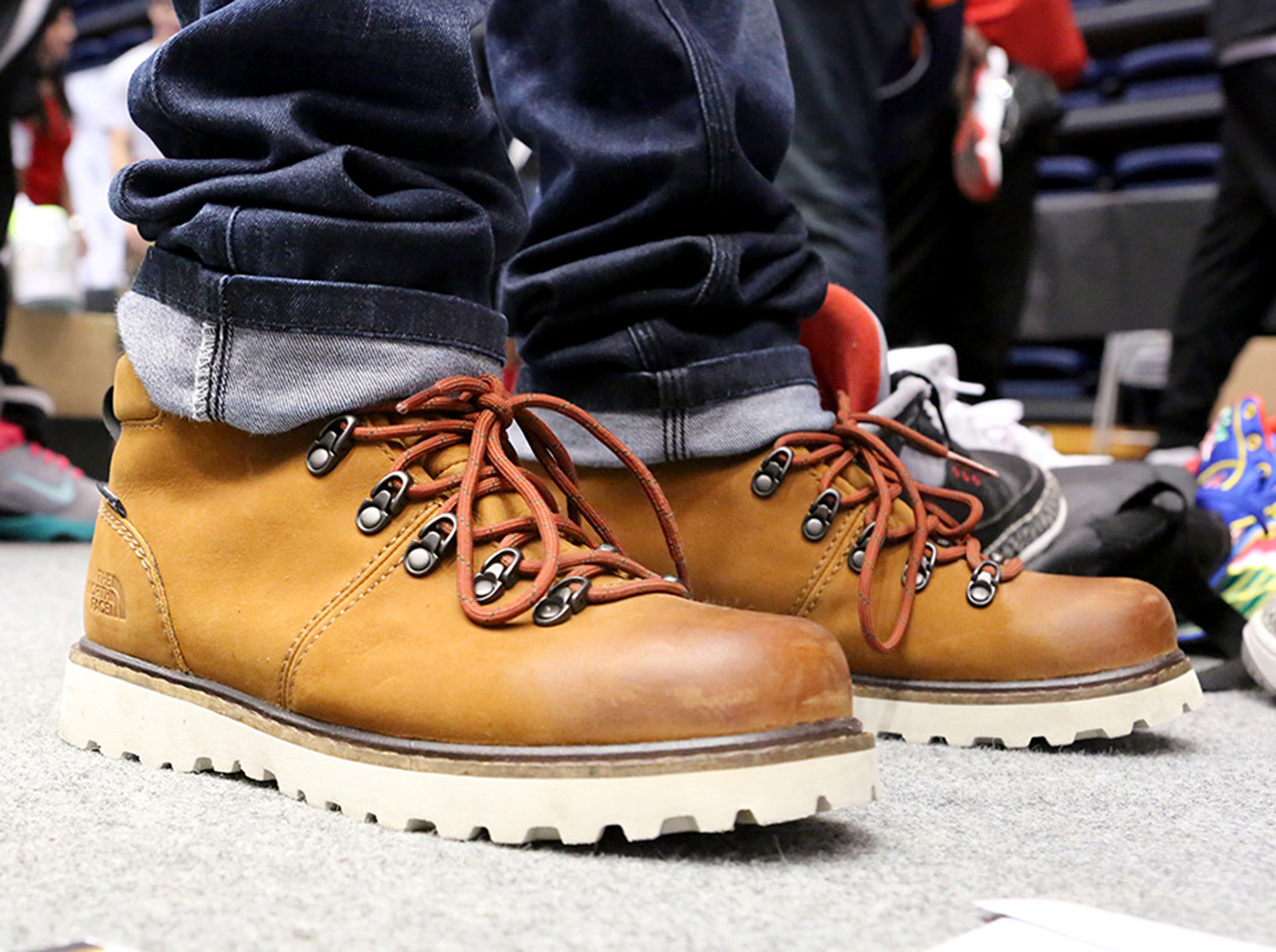 Sneaker Con Dc On Feet Recap 905