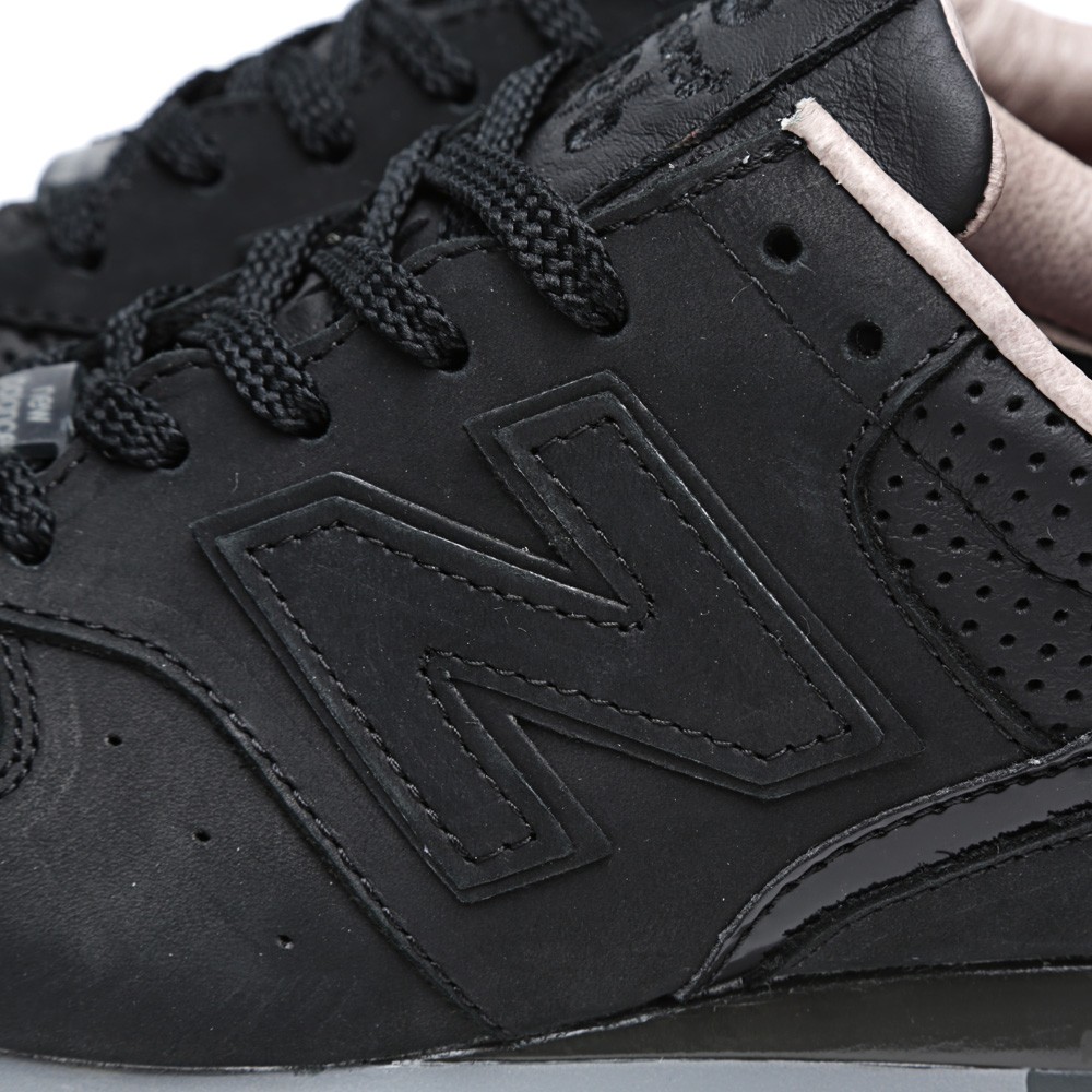 Tomorrow Land New Balance 996 Revlite 01