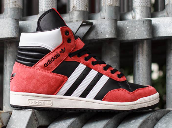 adidas Originals Pro Conference Hi - Black - Highless Red
