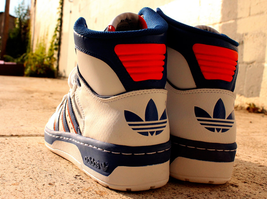Adidas Originals Conductor Hi Knicks 3