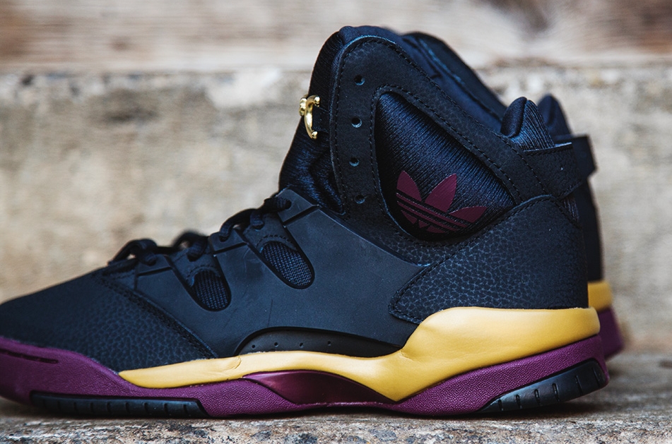 Adidas Originals Glc Black Gold 02