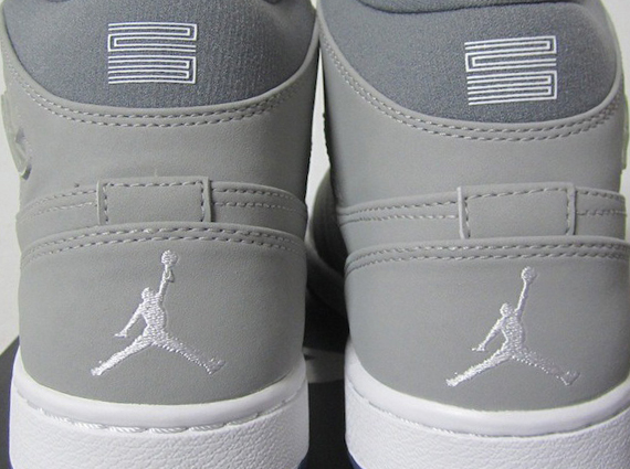 "Cool Grey" Air Jordan 1 '95