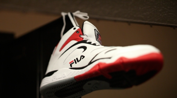 Fila Grant Hill 96 Inducted Shoe Museum 09