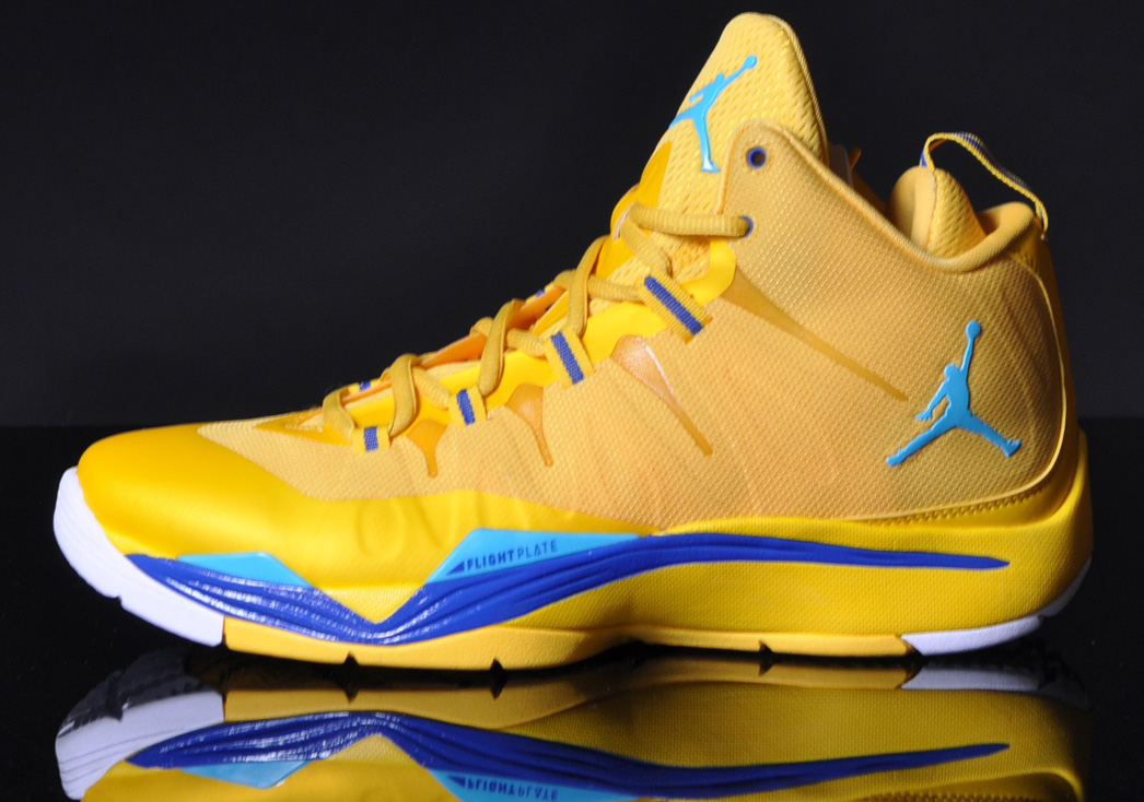 Jordan Super Fly 2 Varsity Maize Gamma Blue 2