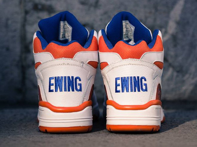 Knicks Ewing Guard 02
