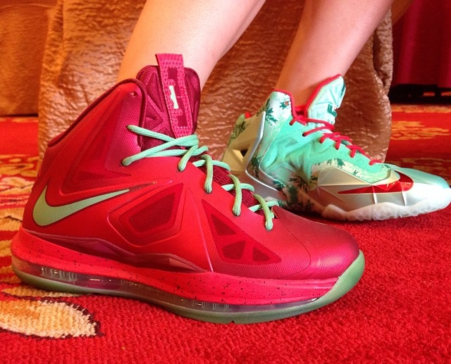 Lebron 11 Christmas Comparison 04