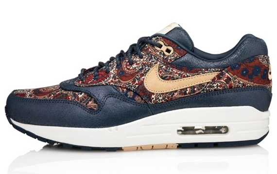 liberty x nike air max