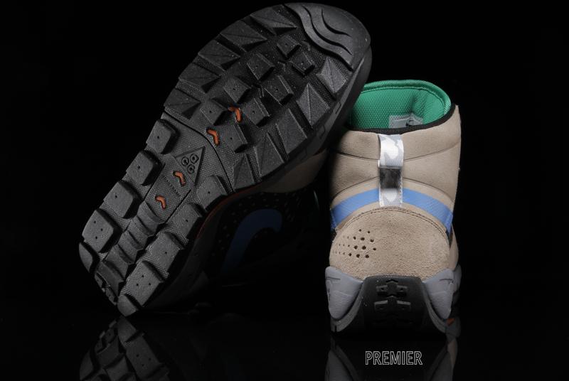 Nike Acg Alder Mid Khaki Gamma Green Black Distance Blue 03