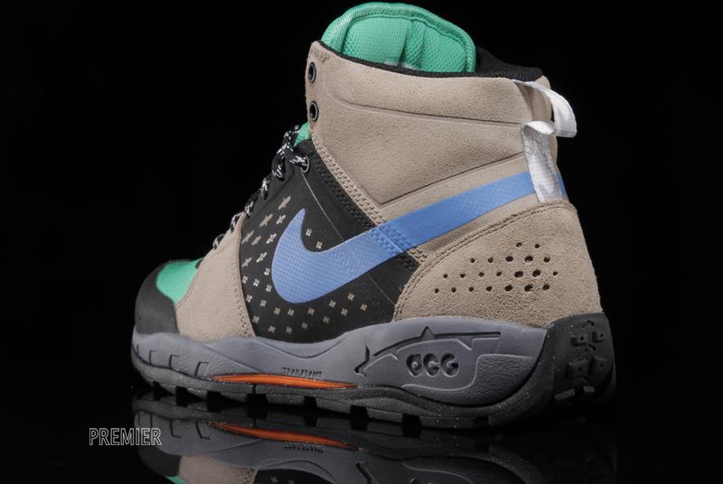 Nike Acg Alder Mid Khaki Gamma Green Black Distance Blue 05
