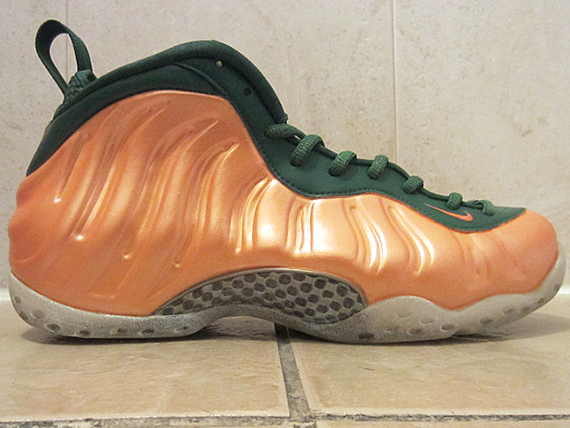 Nike Air Foamposite One Great Pumpkin Customs 3