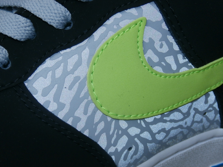 Nike Air Force 1 Low Reflect Black Volt 1