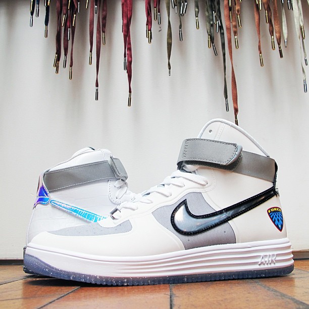 Nike air force one hot sale nasa