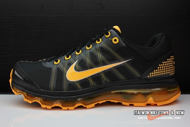 Nike Air Max 2009 Holiday 02