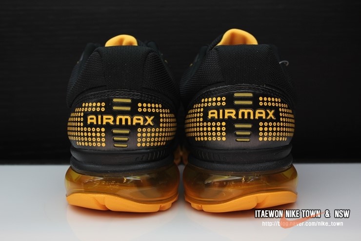 Nike Air Max 2009 Holiday 05