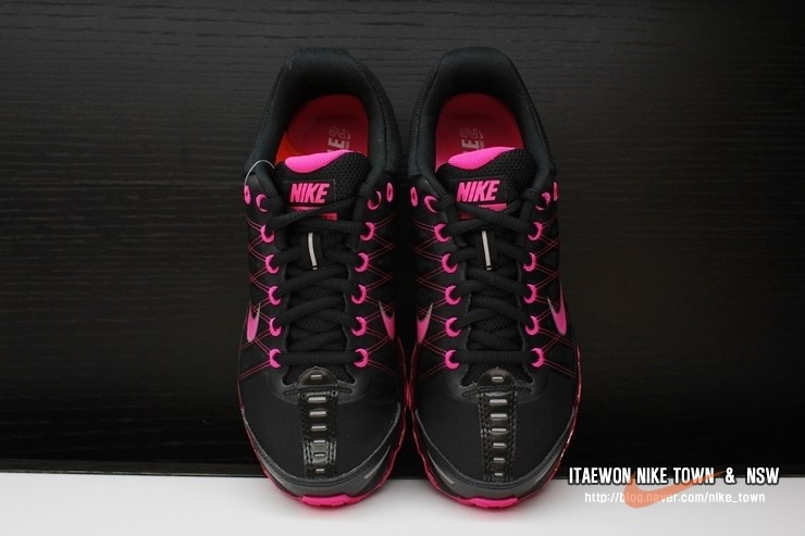 Nike Air Max 2009 Holiday 10