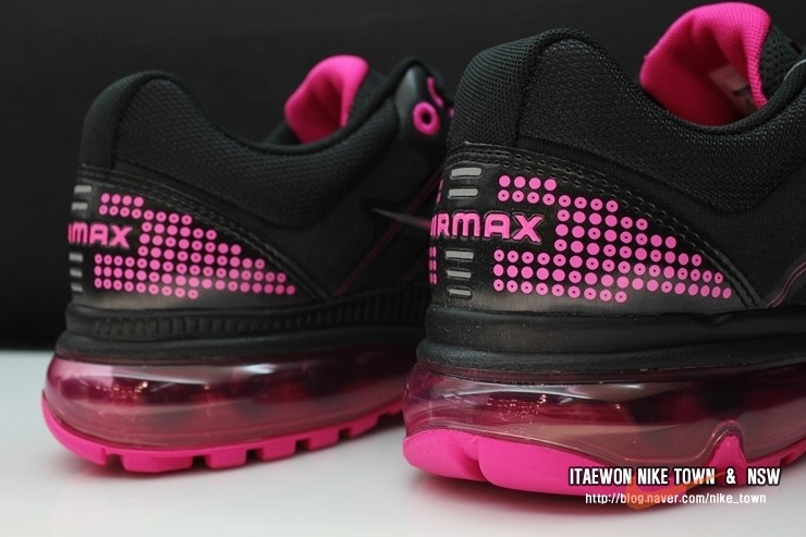 Nike Air Max 2009 Holiday 11