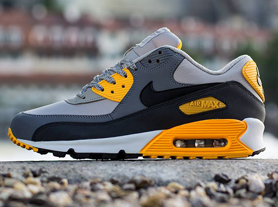 next linen Dead in the world Nike Air Max 90 Essential - Pale Grey - Black - Anthracite - Orange -  SneakerNews.com