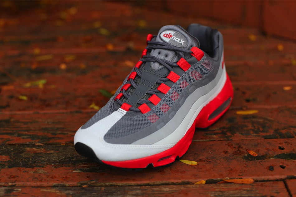 Nike Air Max 95 No Sew Chilling Red Grey Available 01
