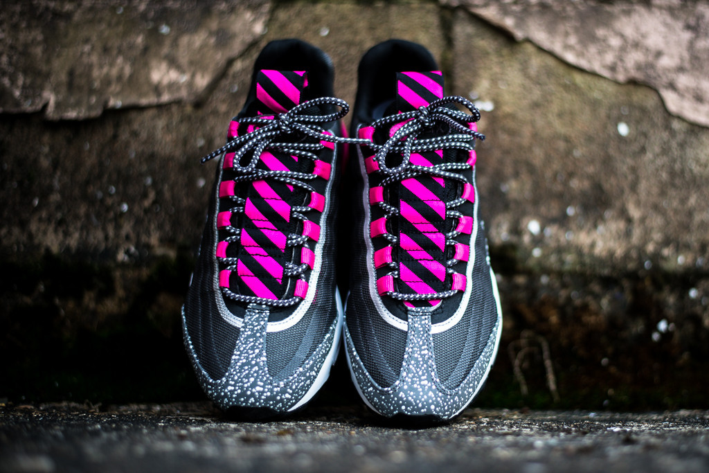 Nike Air Max 95 Prm Tape Night Run Midnight Fog Pink Foil 02
