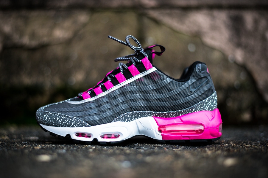 nike air max 95 prm tape night run midnight fog pink foil 07