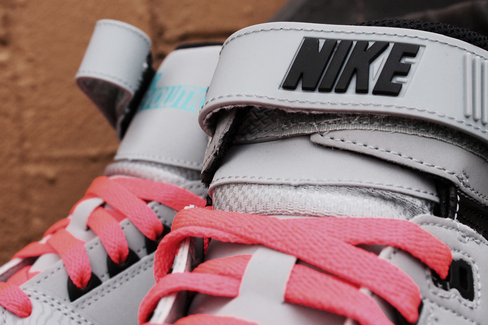 Nike Air Revolution Silver Black Red Gamma 1