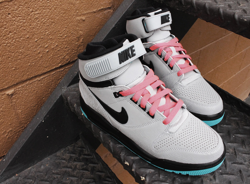 Nike Air Revolution Silver Black Red Gamma 3