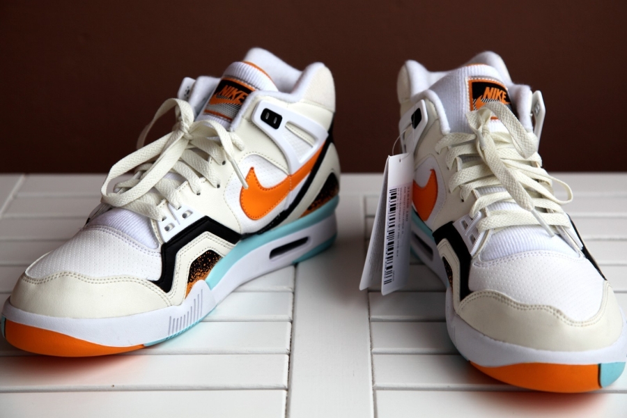 Nike Air Tech Challenge Ii White Kumquat Soft Pearl Black 2014 Sample 09