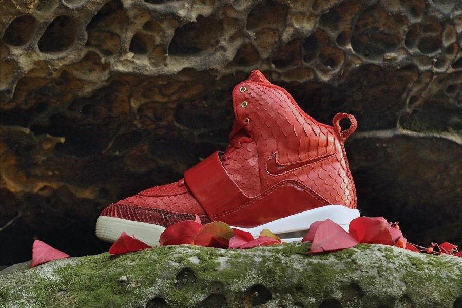 What to Wear With the Nike Air Max 90 City Special Chicago Red October Customs 05