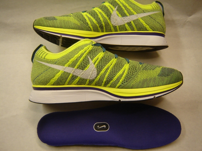 Nike Flyknit Trainer Volt White Court Purple Sample 03