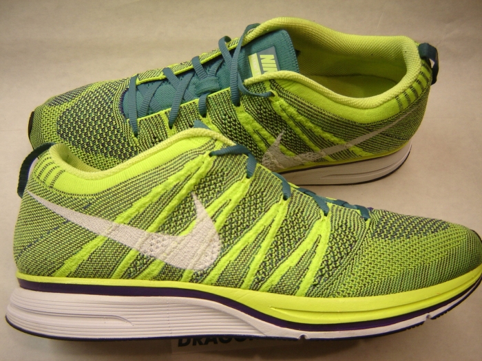 Nike Flyknit Trainer Volt White Court Purple Sample 07