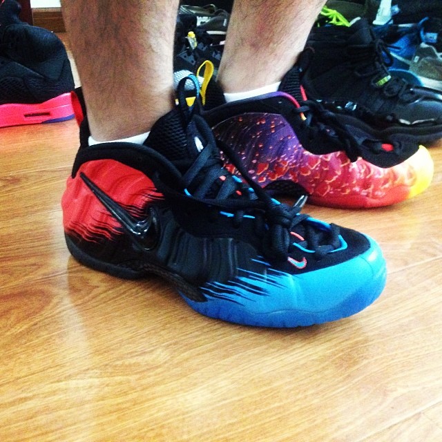 Nike Foamposite Pro Spiderman 03
