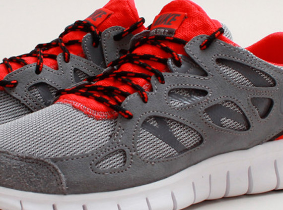 Nike Free Run+ 2 - Cool Grey - Challenge Red - Black