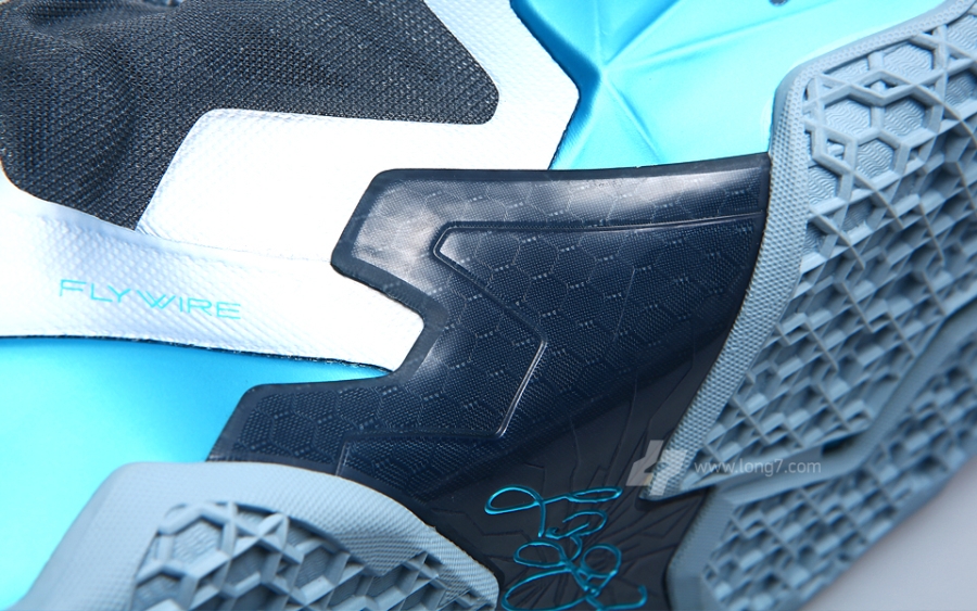 Nike Lebron Xi Gamma Blue 03