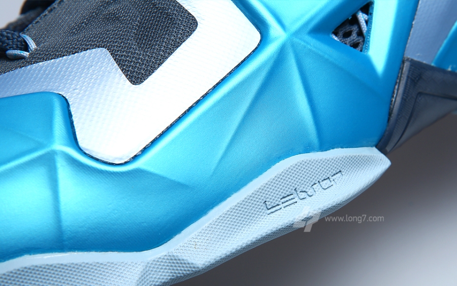 Nike Lebron Xi Gamma Blue 08