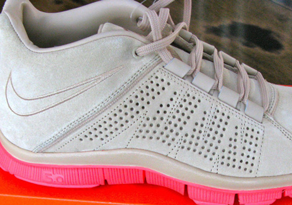 Nike NSW Free Trainer 5.0 - Grey - Pink