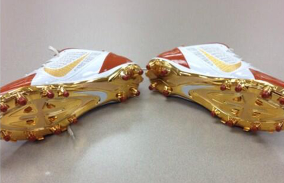 Nike Red River Rivalry Cleats 3