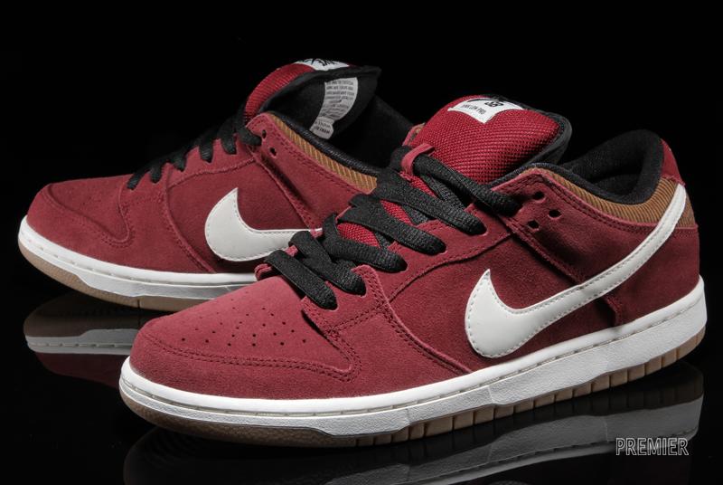 Nike Sb Dunk Low Corduroy Team Red Ale 1
