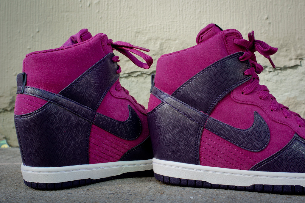 Nike Wmns Dunk Sky Hi Purple Dynasty 08