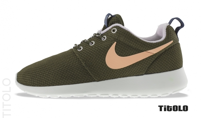 Nike Wmns Roshe Run Dark Loden Medium Olive Volt Frost 02