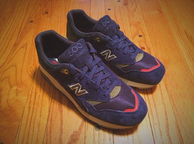 Oshmans New Balance 1600 02