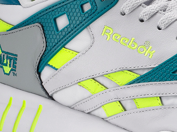 Reebok Classics Reserve Tech 90s Collection: Sole Trainer