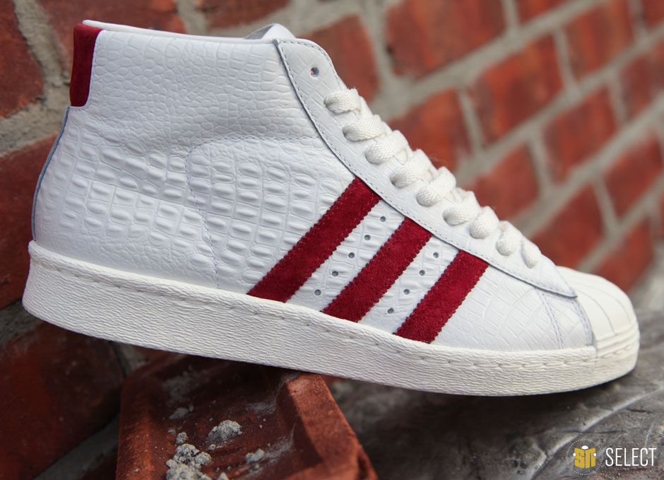 Sneaker News Select: adidas Collectors Project
