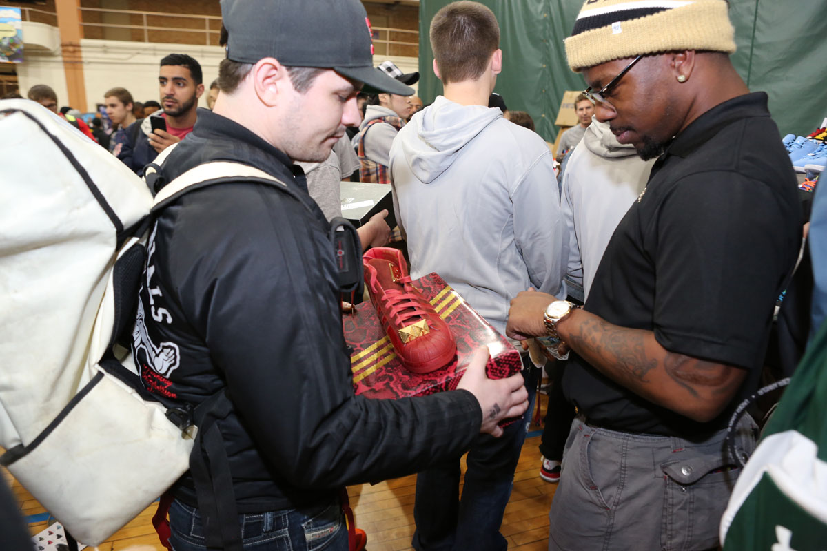 Sneaker Con Chicago Oct 2013 Event Recap 0044