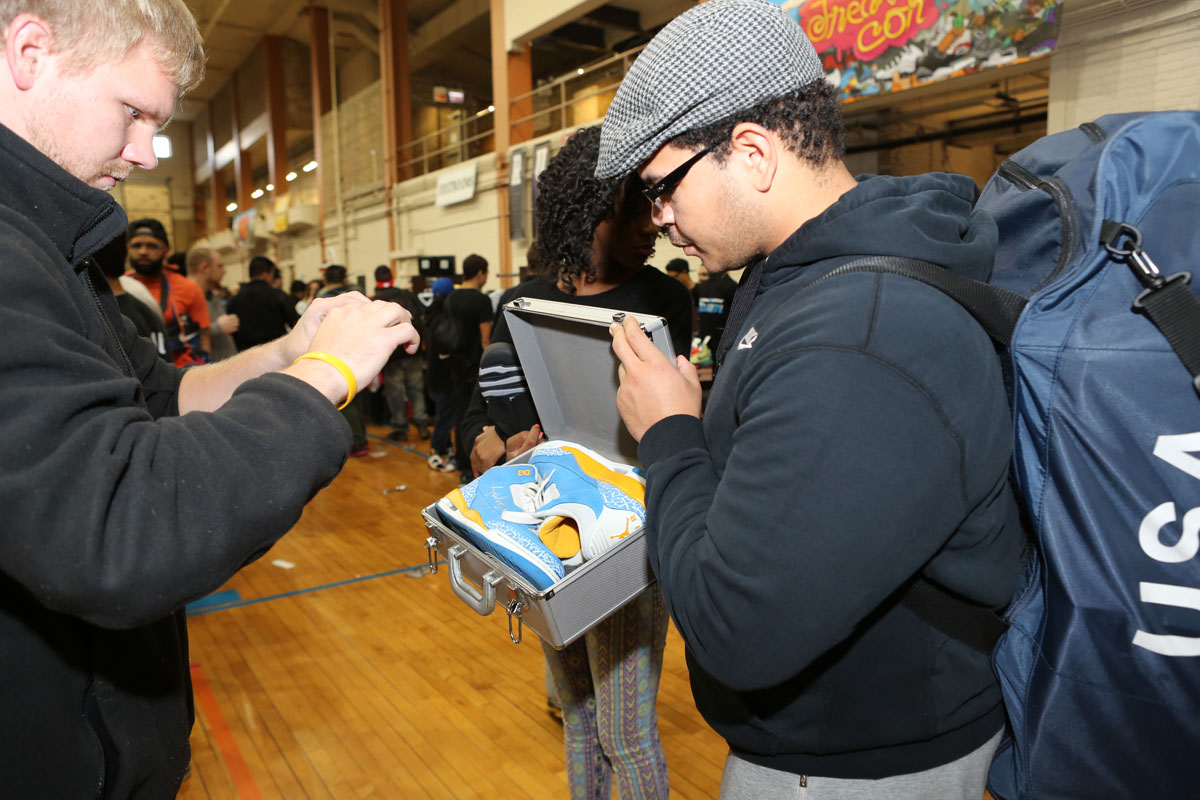 Sneaker Con Chicago Oct 2013 Event Recap 0128