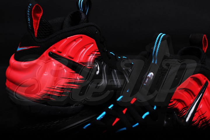 Spider Man Nike Air Foamposite Pro 02