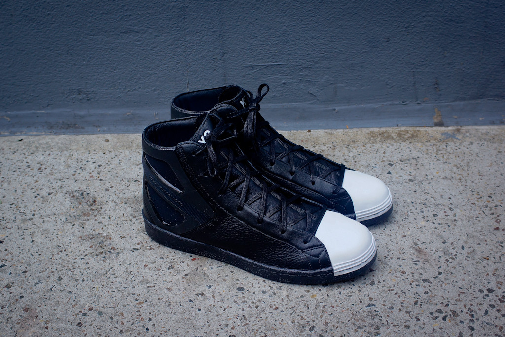 Adidas Y3 Smooth Black White 01