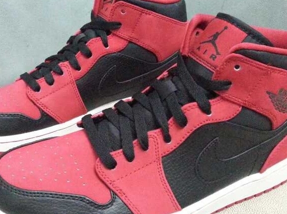 Air Jordan 1 Mid – Red – Black – White