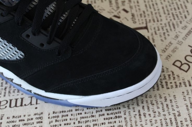 Air Jordan 5 Retro Oreo 01