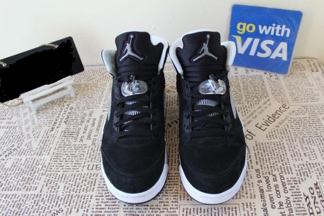 Air Jordan 5 Retro Oreo 09