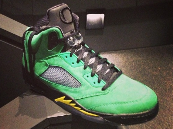 Air Jordan 5 “Ducks”